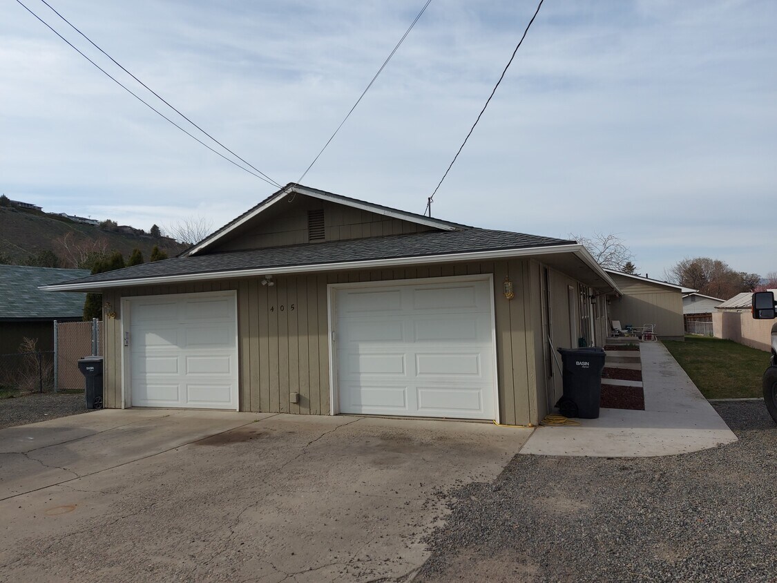 405 Pleasant Ave, Selah, WA 98942 Townhome Rentals in Selah WA