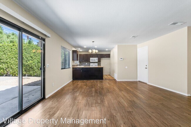 Building Photo - 3 br, 2 bath House - 352 W. Dominguez Road