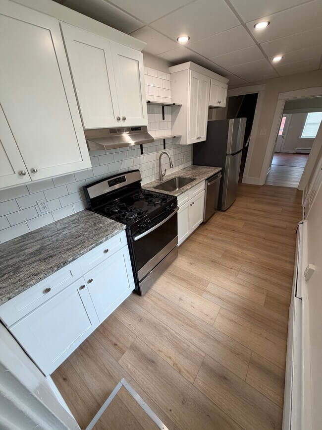 Cocina - 654 Poplar St