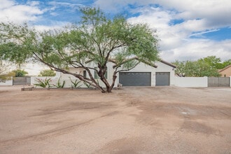 Building Photo - 10335 N Tall Cotton Dr