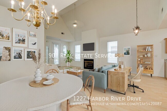 Foto del edificio - 1227 Harbor River Dr
