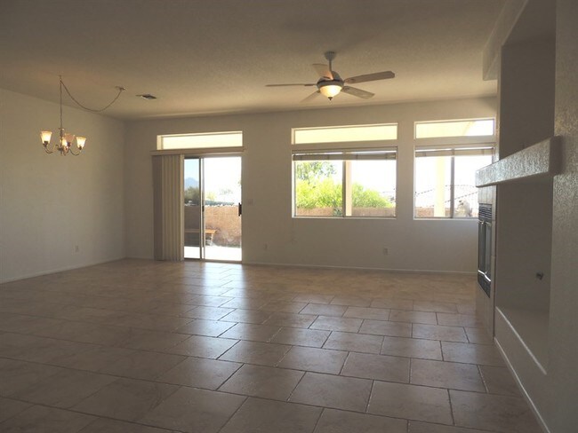 Building Photo - 3390 Pheasant Canyon Way