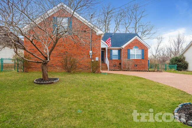 Building Photo - 1800 University Dr