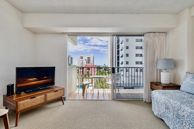 Foto del edificio - 2440 Kuhio Ave