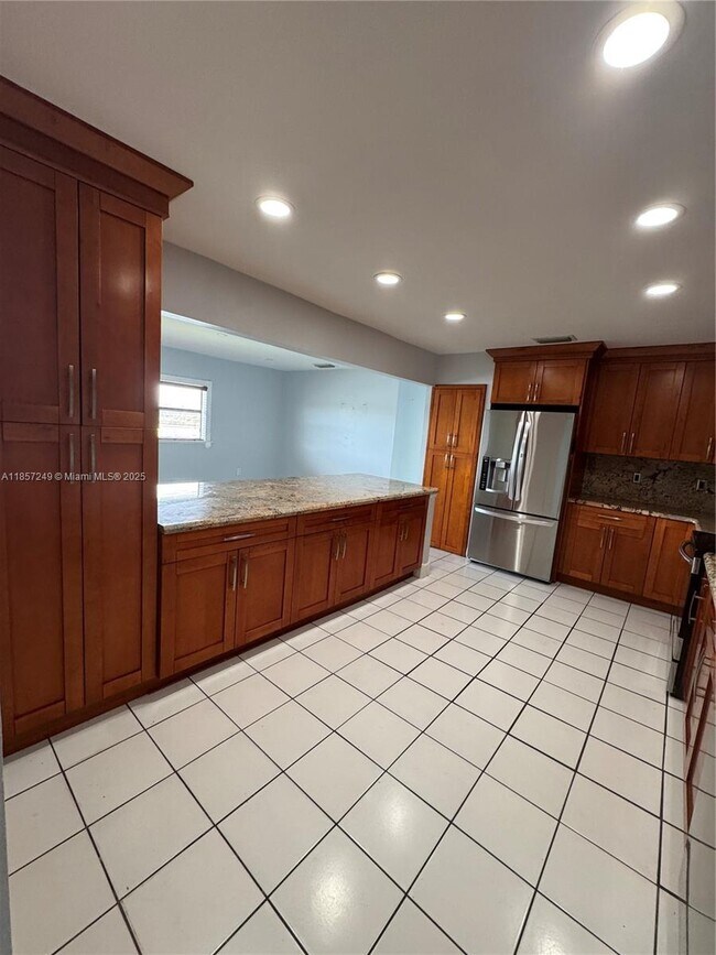 Building Photo - 13261 SW 17th Ln