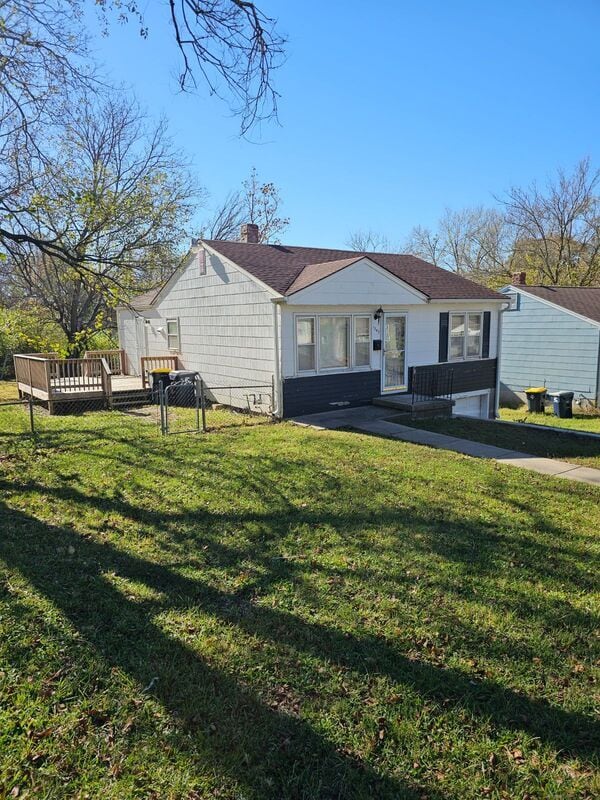 Building Photo - 1345 E 83rd Terrace