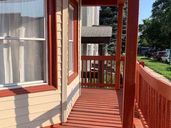 Foto del edificio - 10623 S Mackinaw Ave