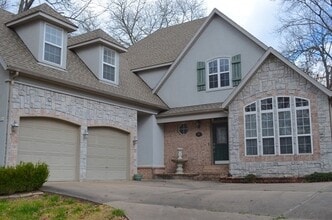 Building Photo - 300 Genesis Dr