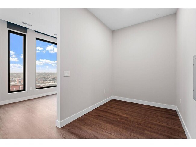 Foto del edificio - 360 N 5th St