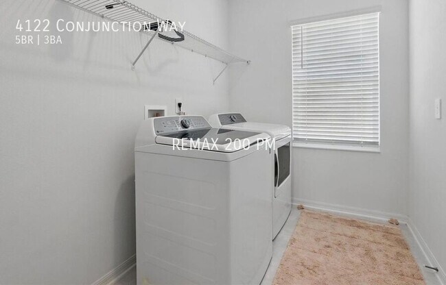 Foto del edificio - 4122 Conjunction Wy