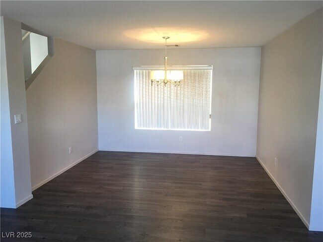 Foto del edificio - 5531 Doubleday St