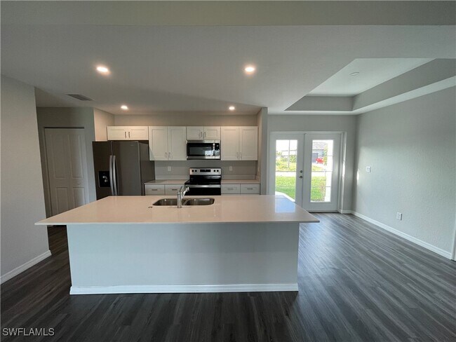 Foto del edificio - 535 NW 20th St