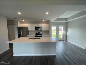 Building Photo - 535 NW 20th St