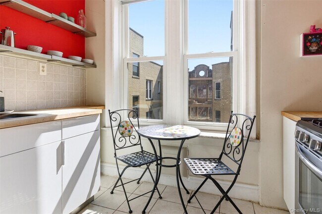 Foto del edificio - 4006 7th Ave