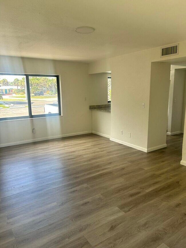 Foto del edificio - 652 Hernando St