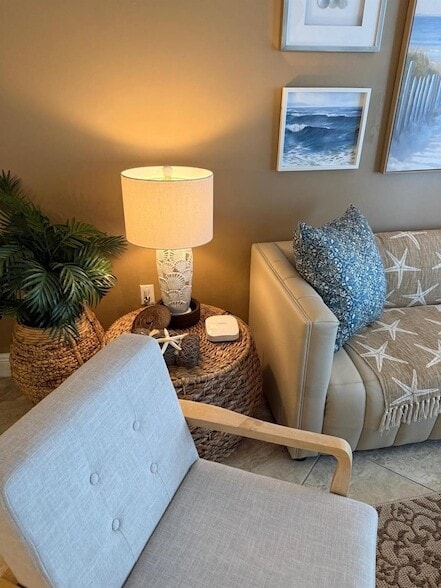 Photo - 6917 Collins Ave Apartment