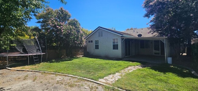 Photo - 5796 Bridgecross Drive House