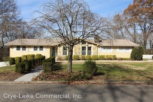 Foto del edificio - 5 br, 3 bath House - 5413 Yosemite Trail