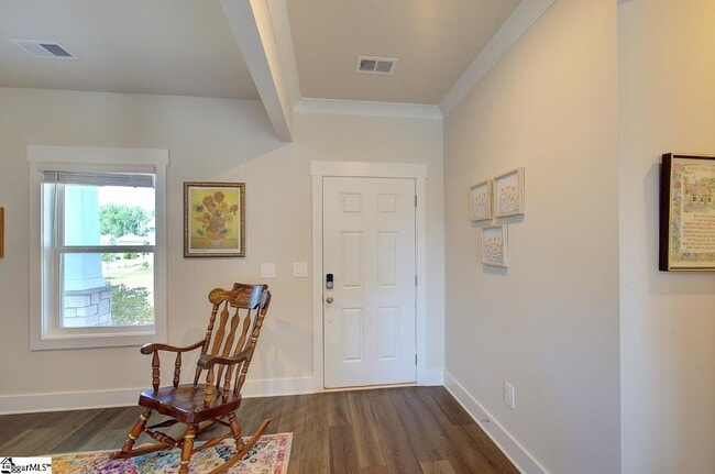 Building Photo - 542 Silverado Ave