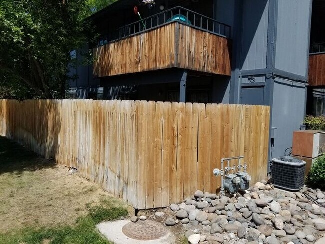 Building Photo - 2245 Kietzke Ln