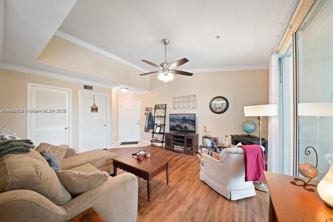 Foto del edificio - 15035 Michelangelo Blvd