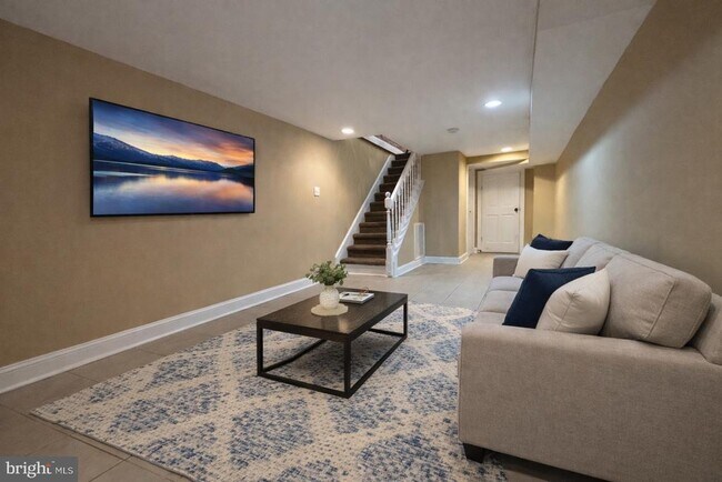 Foto del edificio - 1122 W Hamburg St