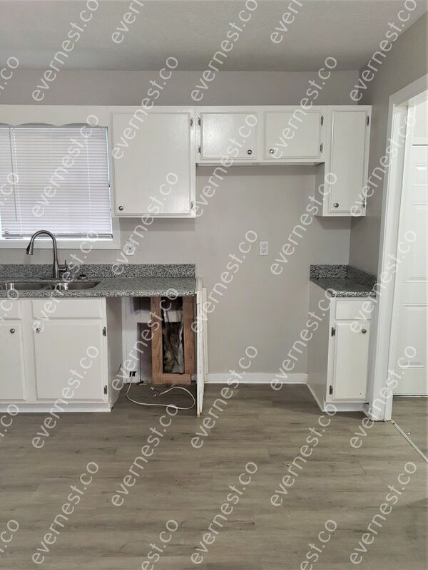 Building Photo - 1231 Anna Lisa Ln