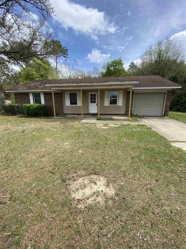 7466 Woodside Rd, Pensacola, FL 32526 House Rental in Pensacola, FL