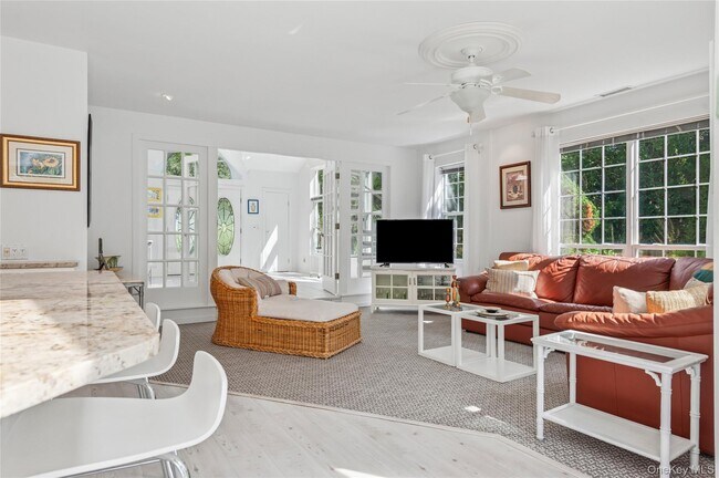 Foto del edificio - 35 Halsey Rd