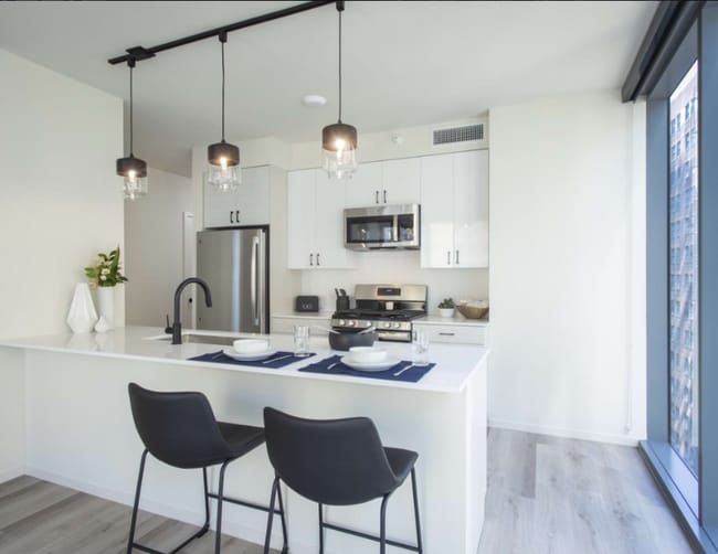 Photo - 8 E Randolph St Apartment