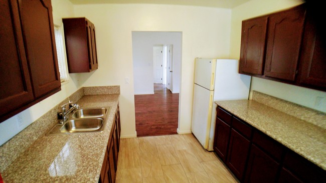 Building Photo - 4032 City Terrace Dr