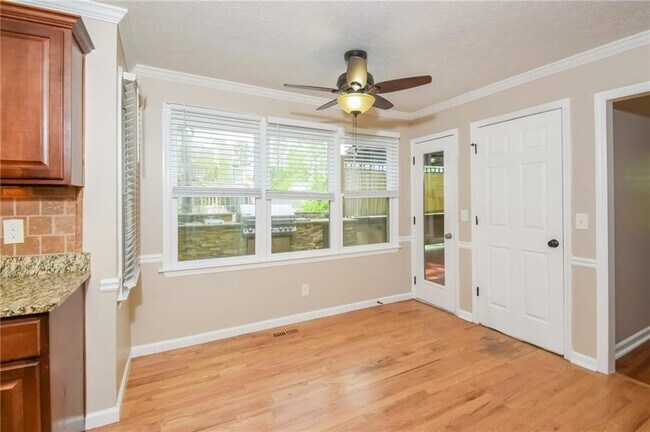 Foto del edificio - 4609 Pine Harbor Ct NE
