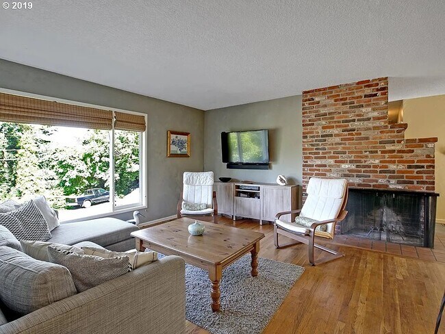 Foto del edificio - 2712 NE 92nd Ave