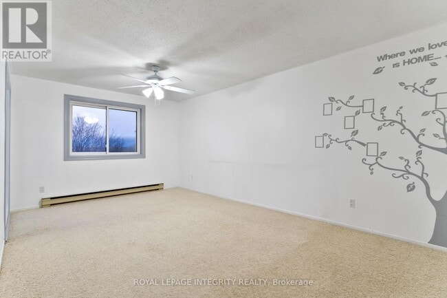 Building Photo - 270 Brittany Dr