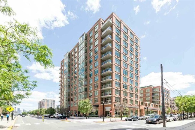 Building Photo - 1450 Washington St