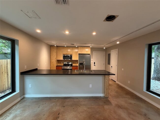 Foto del edificio - 957 Woods Ave
