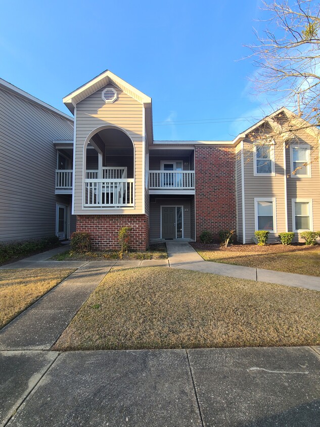 Primary Photo - 677 Bartons Landing Pl