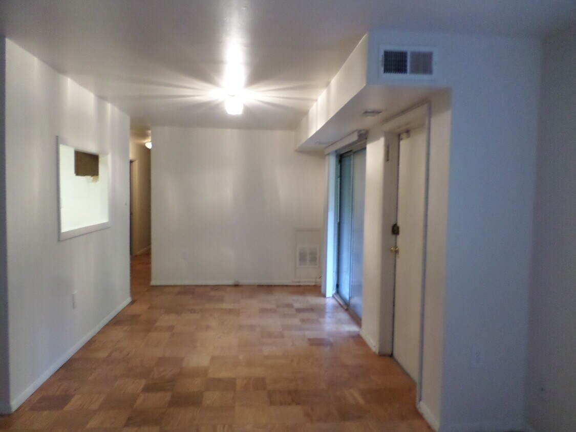 Foto principal - 5107 Crossfield Ct