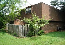 Foto del edificio - 503 Cross Creek Rd