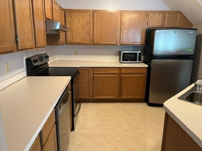 Building Photo - 971 Santa Vera Dr