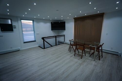 Foto del edificio - 1723 W 12th St
