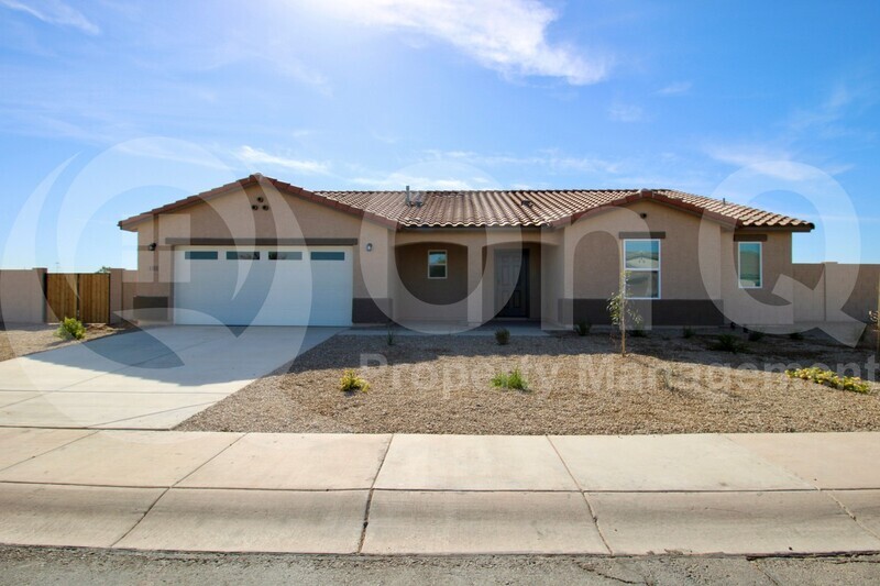 Primary Photo - 1311 E Tuscany St
