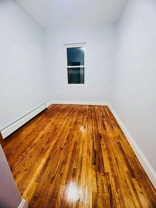 Foto principal - 177-51 105th Ave