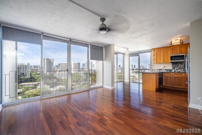 Foto del edificio - $3000.00 | 2bd/1ba Condominium in The Cons...