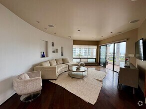 Building Photo - 140 Ocean Park Blvd