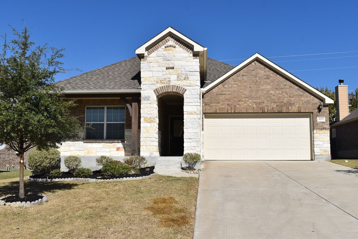Foto principal - Tuscany Meadows 4 Bedroom in Harker Heights!