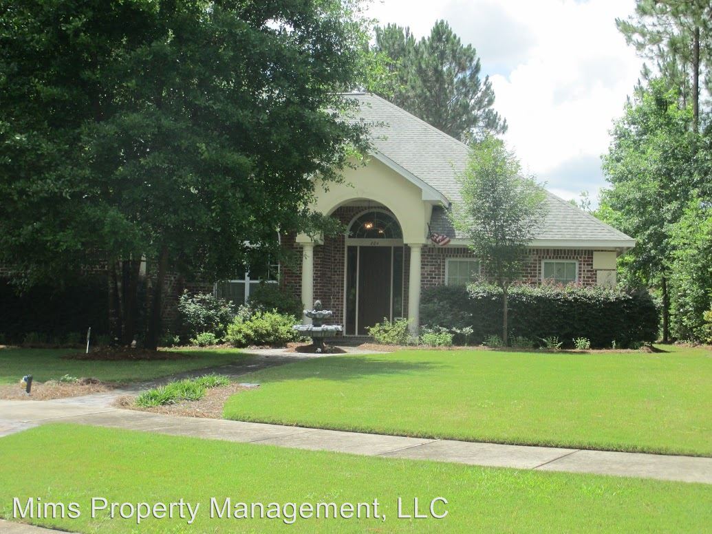 884 Symphony Way, Freeport, FL 32439 House for Rent in Freeport, FL