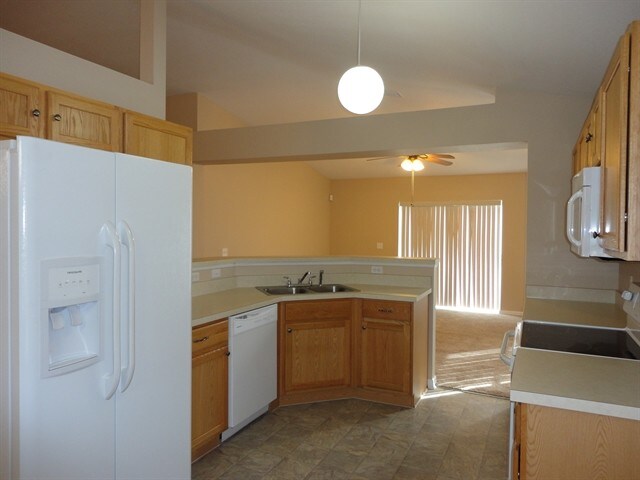 Foto del edificio - 1307 Sheridan Bay Dr