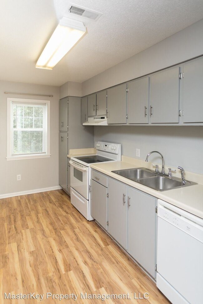 Foto del edificio - 2 br, 2 bath House - 231 Schultz Street