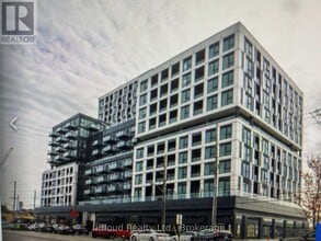 Building Photo - 1007 The Queensway